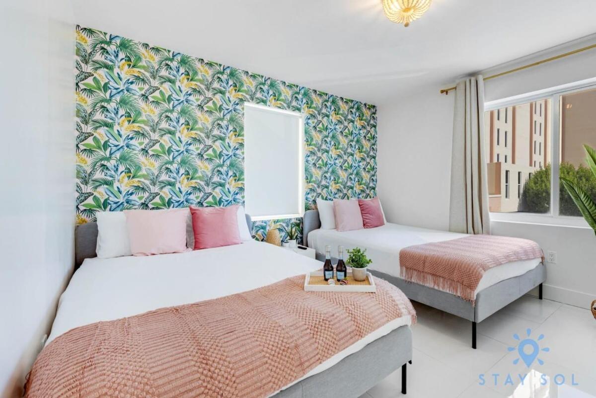 Free Parking, Bay View, Pool, Step To Beach Hollywood Exterior foto
